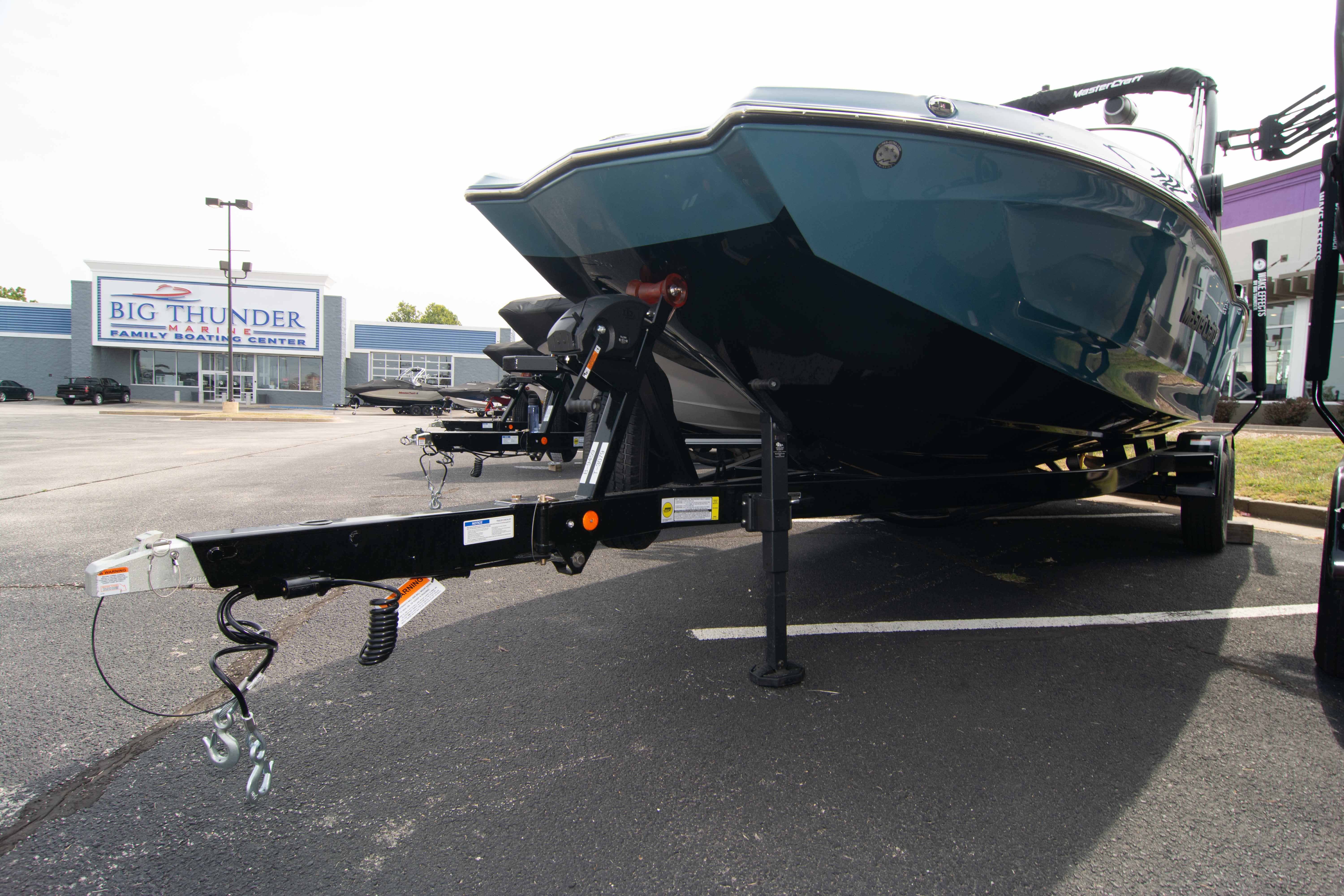 2025 Mastercraft XT24
