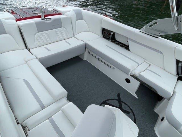 2021 MASTERCRAFT X24