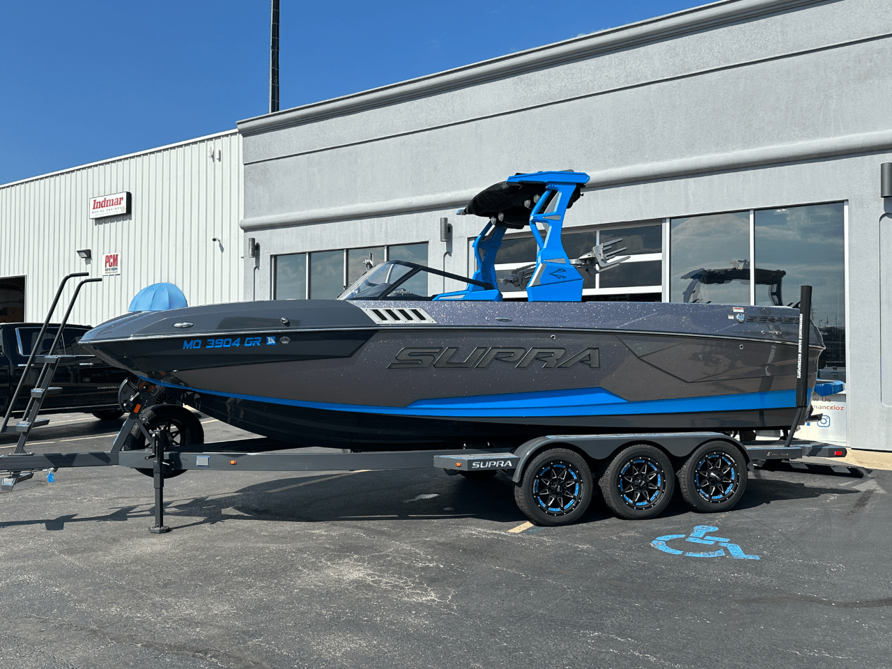 boat.Title