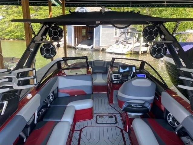 2017 MALIBU 22MXZ