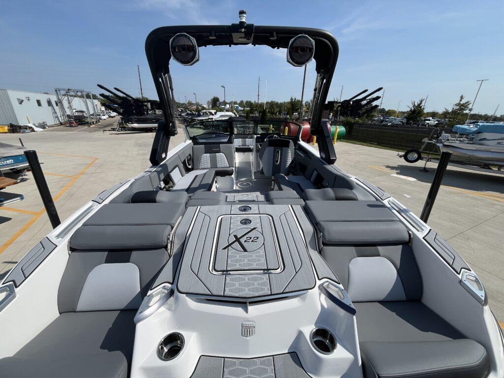 2025 MasterCraft X22