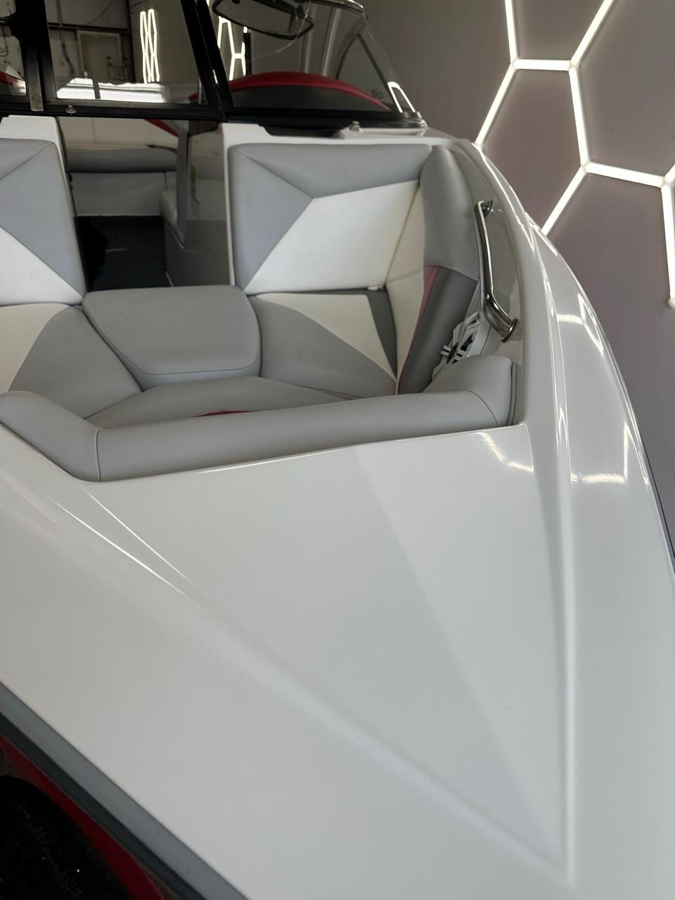 2011 Tige Z1 – Low Hours and Clean