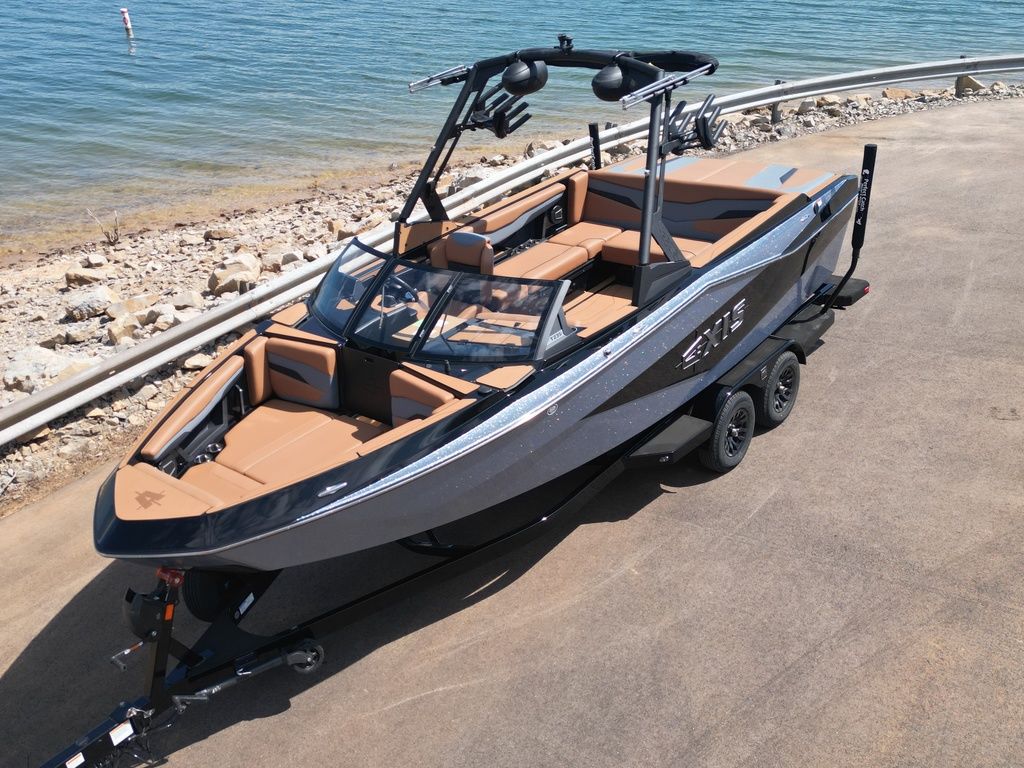 2025 Axis Wake Research T235