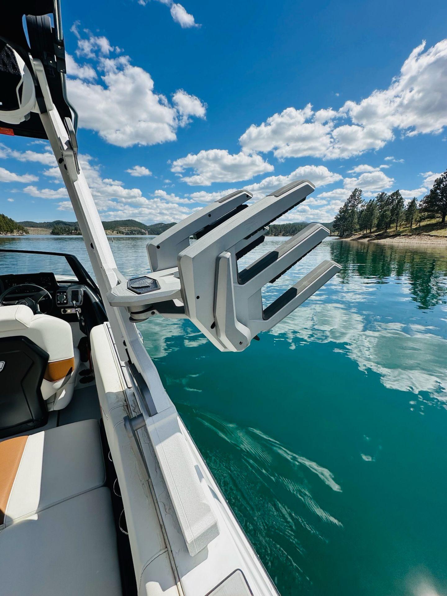 2024 Malibu Wakesetter 23 LSV