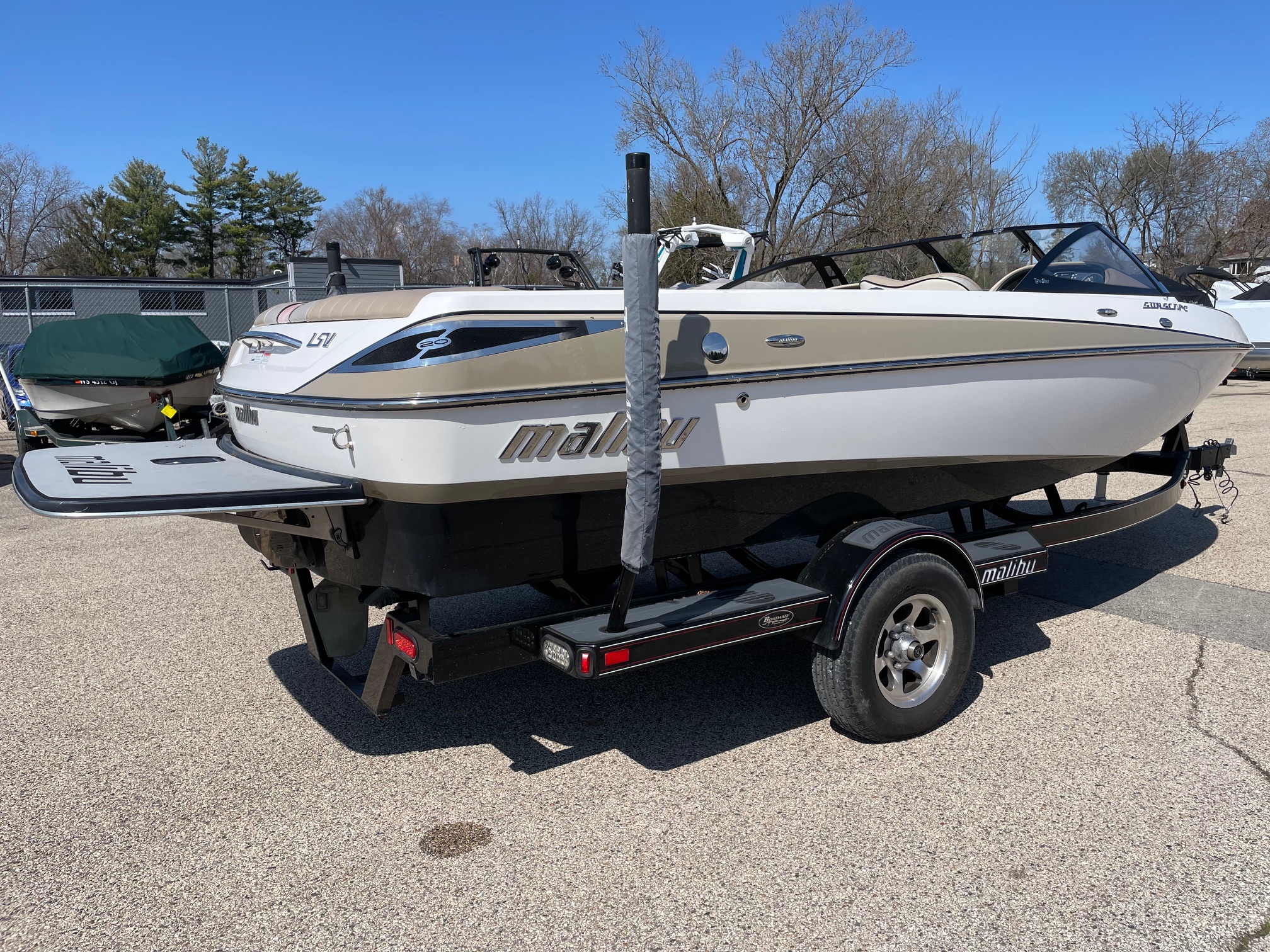 2011 Malibu Malibu Sunscape 20LSV