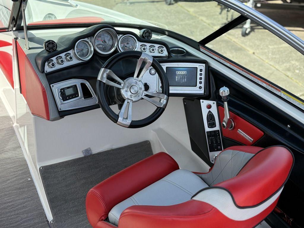 2015 MasterCraft X30