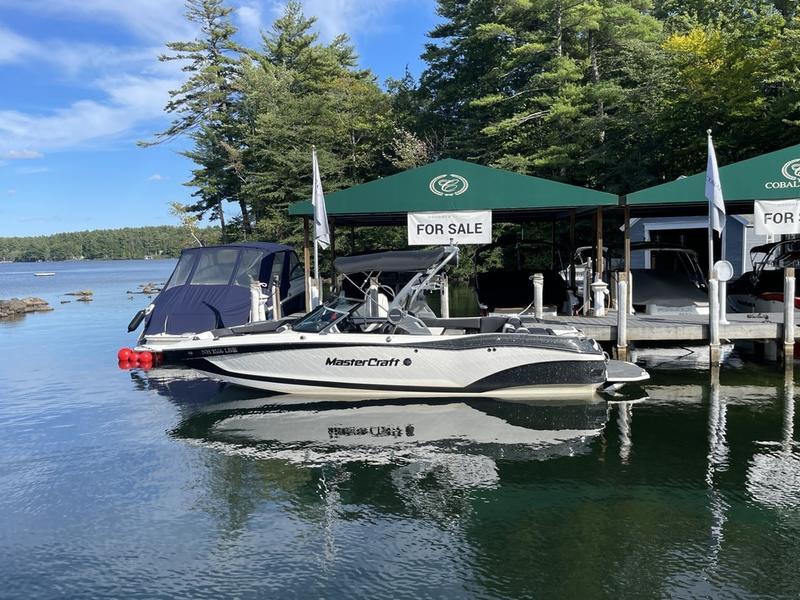 2019 MasterCraft X24