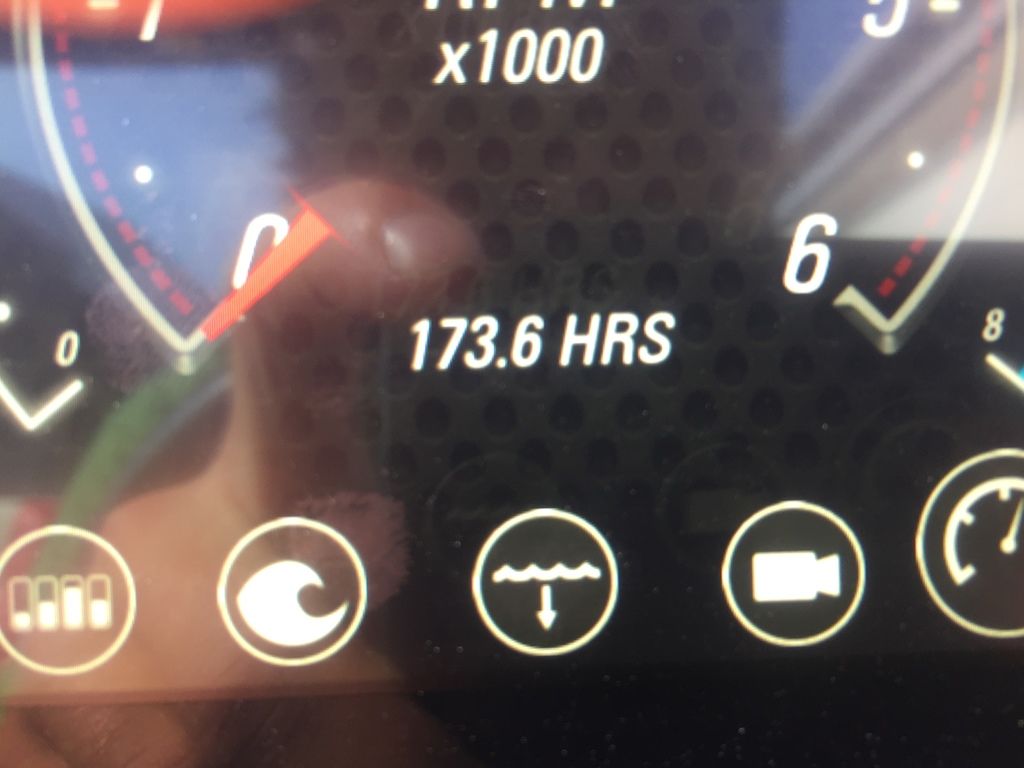 2022 Malibu Boats 21 LX