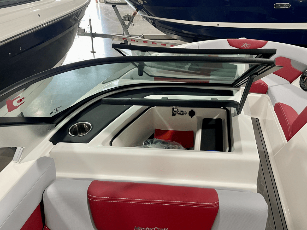 2023 MasterCraft XT-23 | 209127