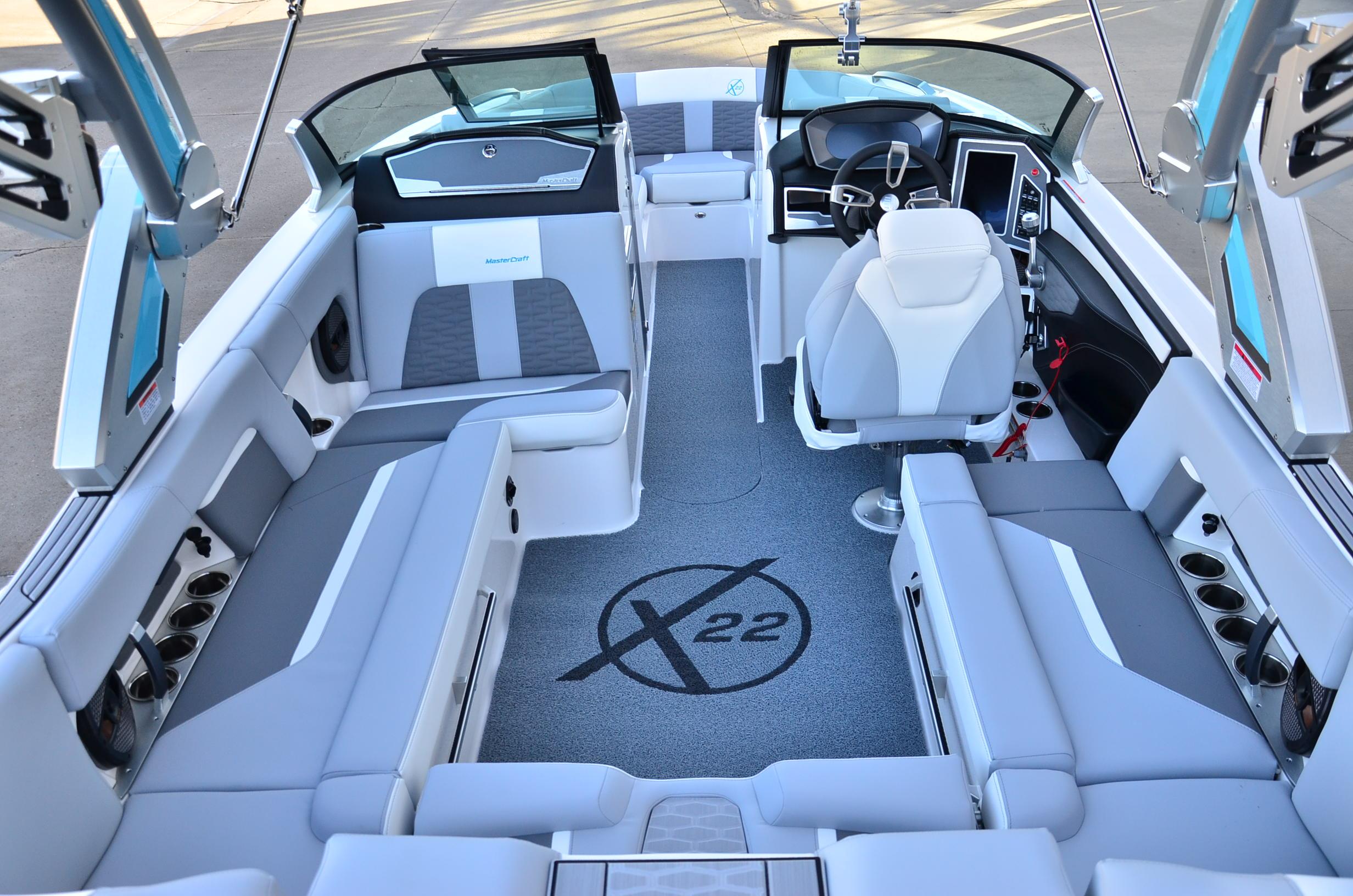 2024 MasterCraft X22 – BOAT SHOW SPECIAL! 2024 Model Year End Clearance!