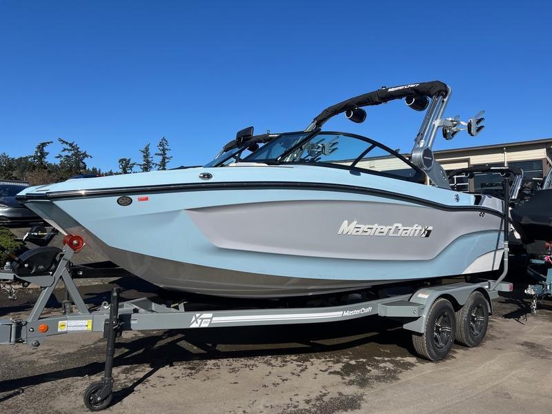2025 MasterCraft XT20