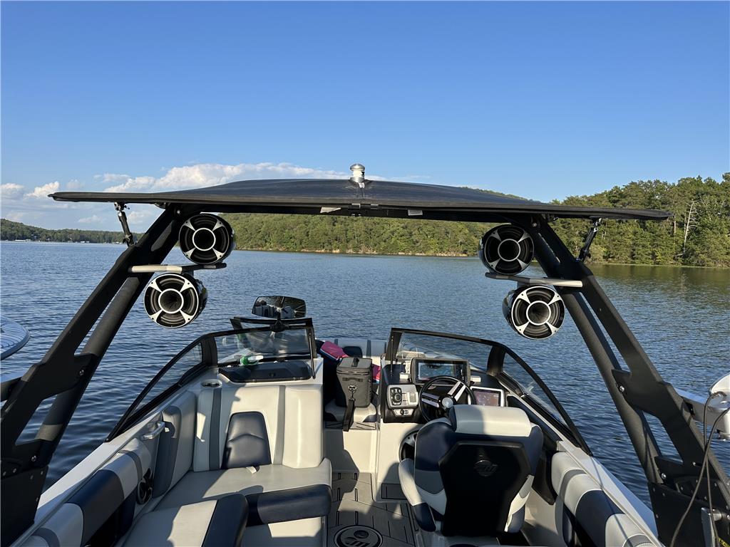 2019 Malibu 21’ MLX- REDUCED! $74,500