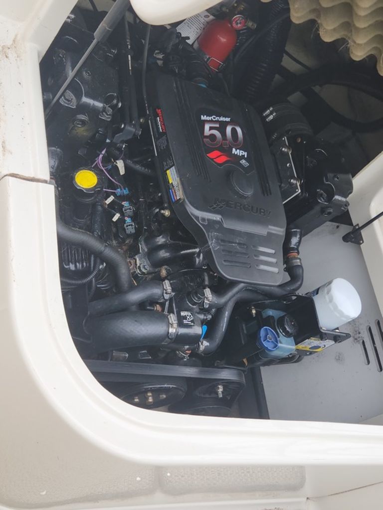 2008 Searay 200 Sundeck