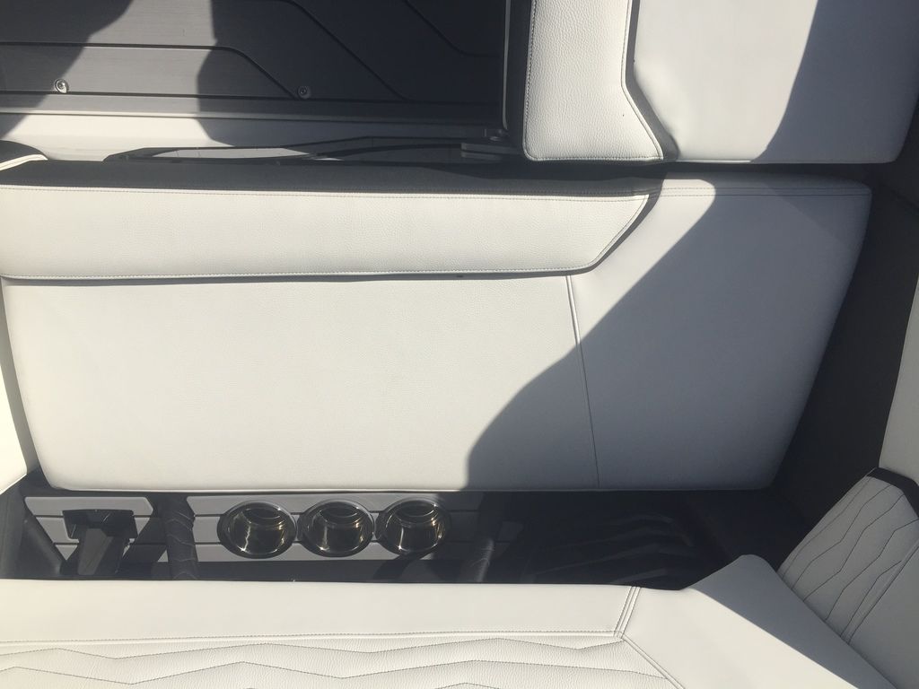 2025 Nautique Super Air Nautique G23