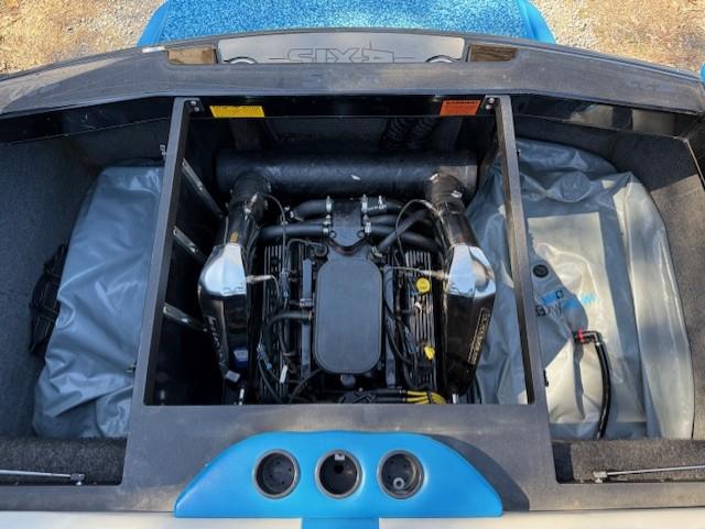 2012 Axis A22 Vandall