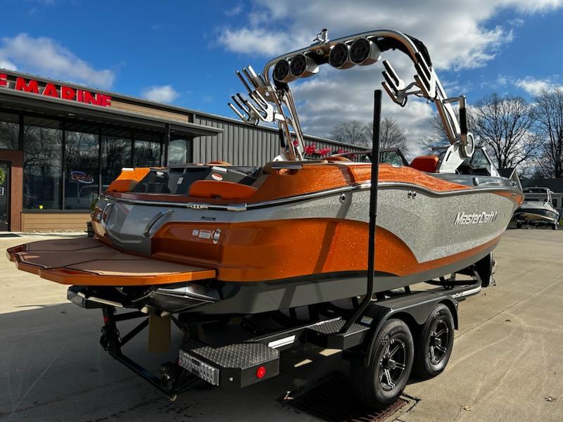 2021 MasterCraft X22