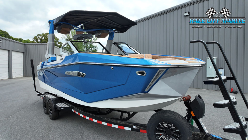 2025 Nautique Paragon 25