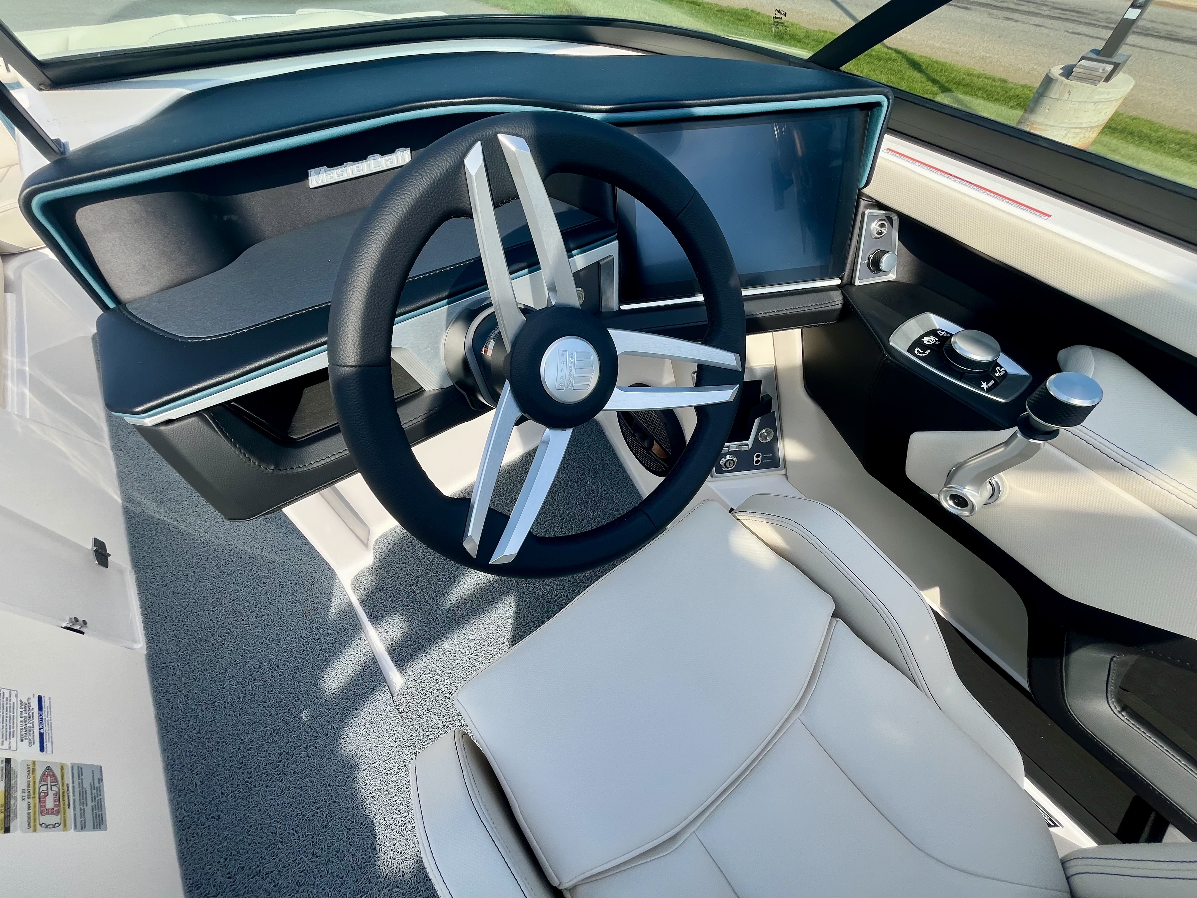 2025 MasterCraft XT23