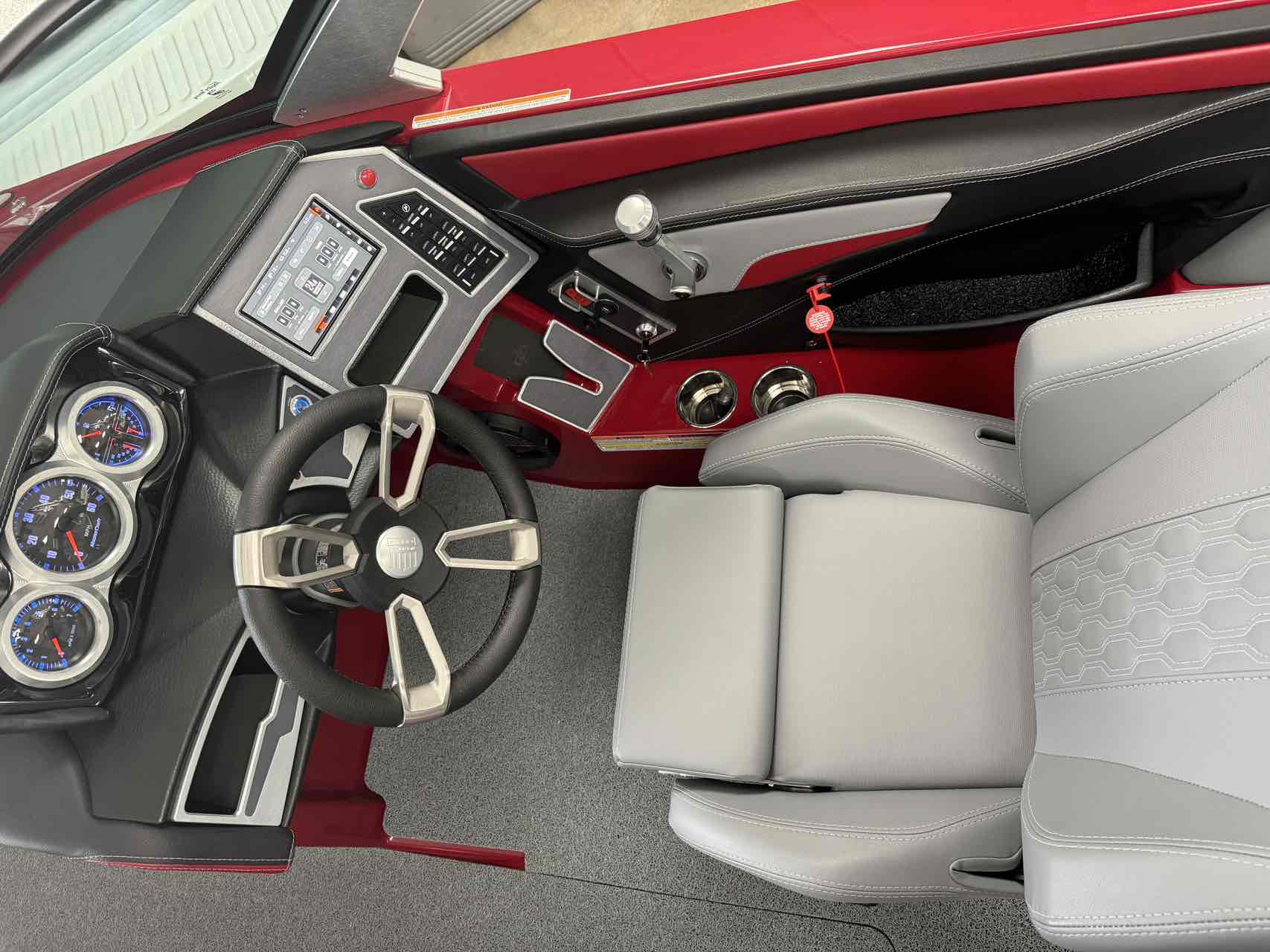 NEW 2024 MasterCraft XT23
