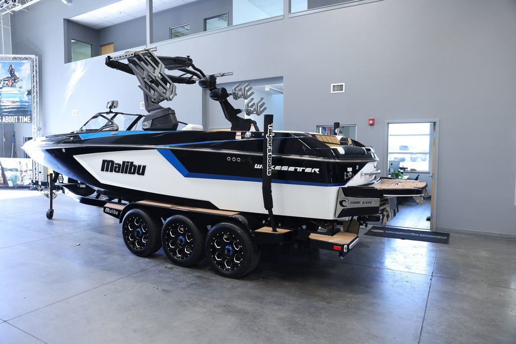 2024 Malibu 24 MXZ