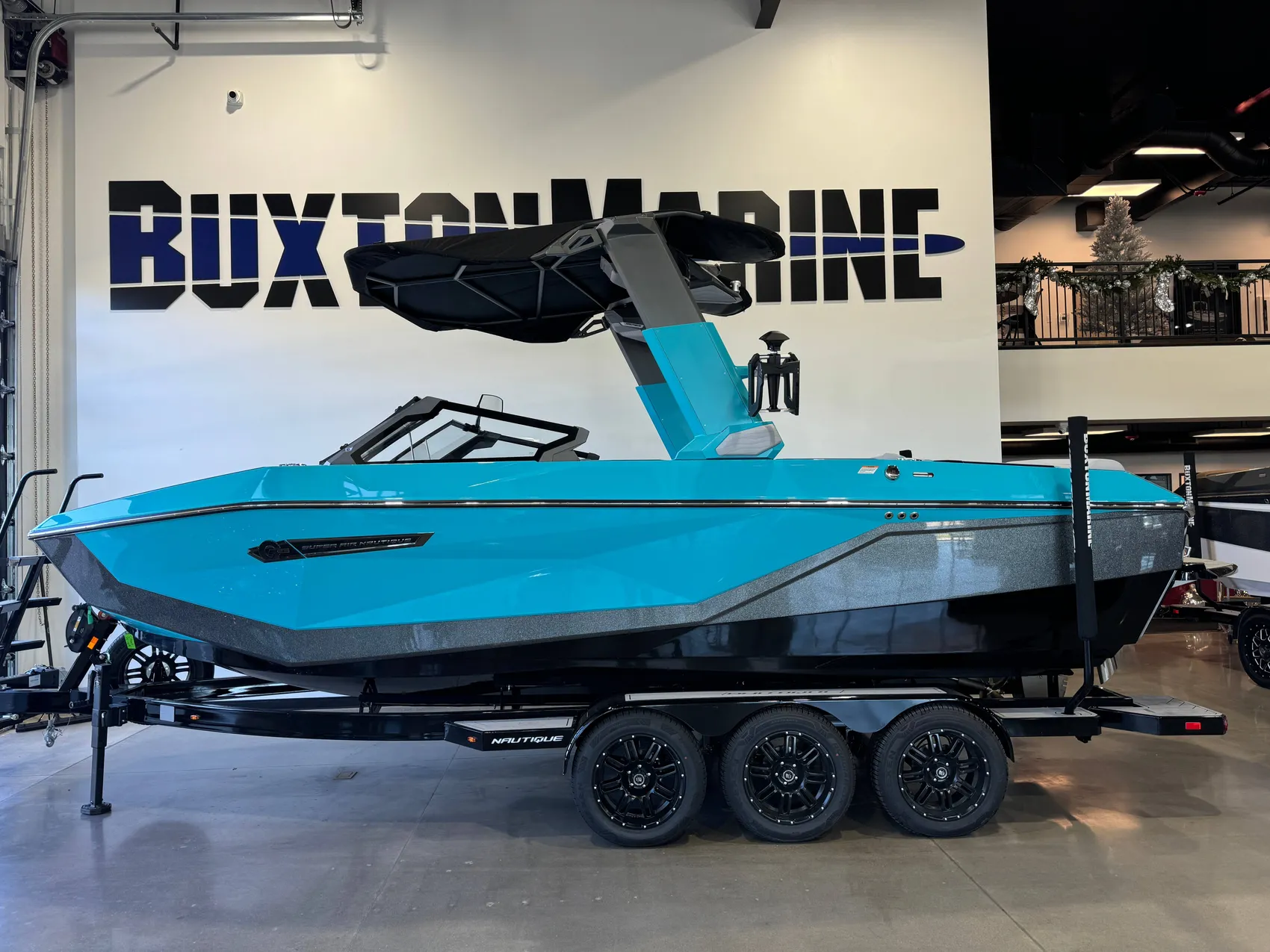 2025 Nautique G23