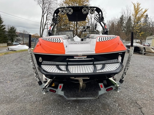 2015 Nautique G21