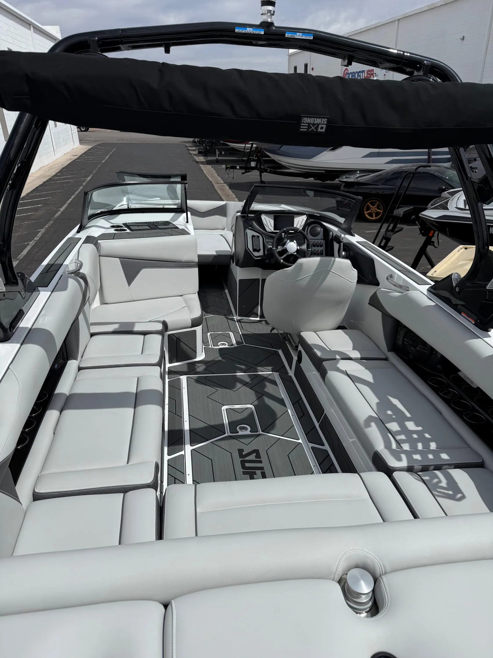 2025 Supreme S240