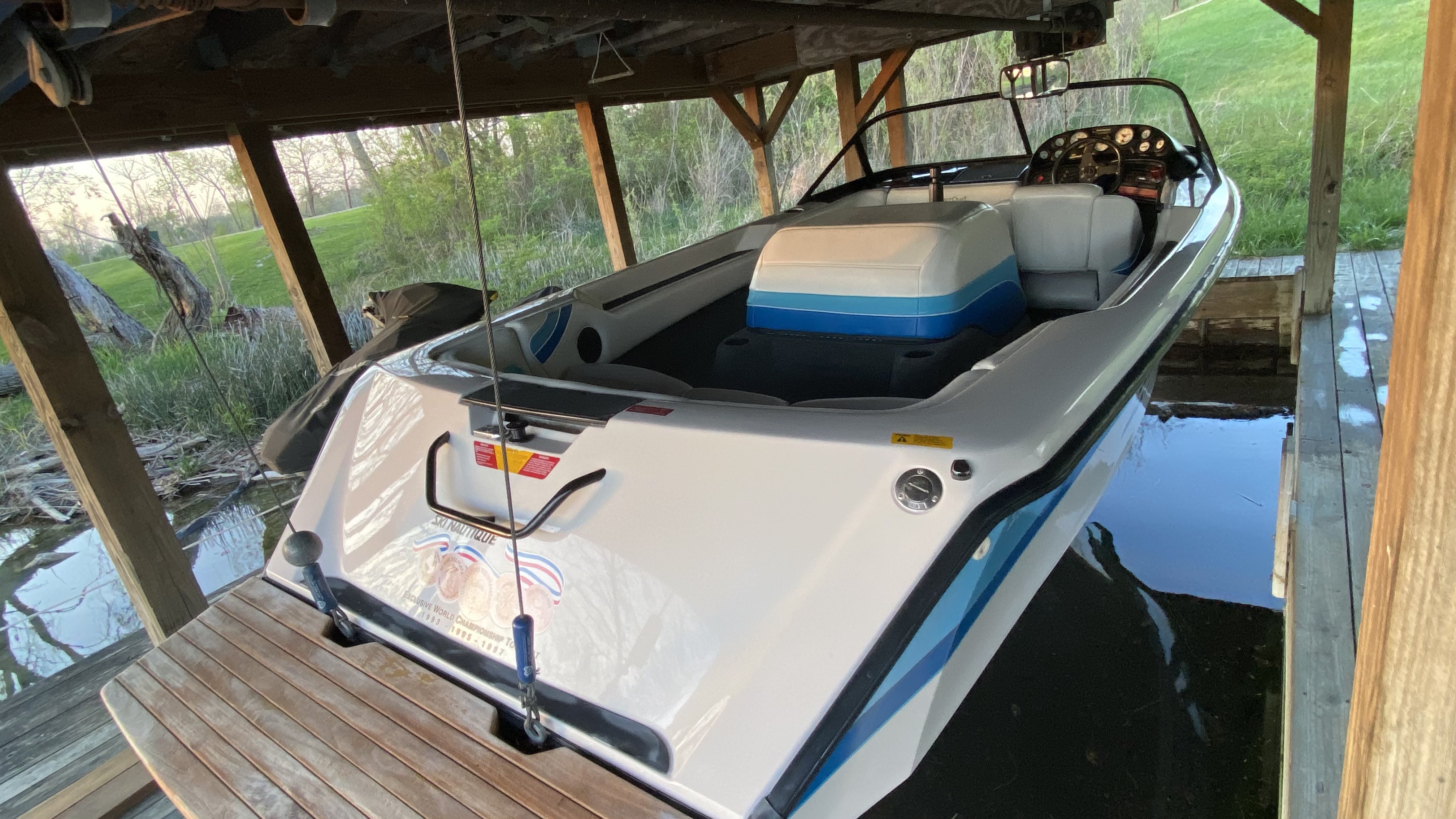 1996 Ski Nautique
