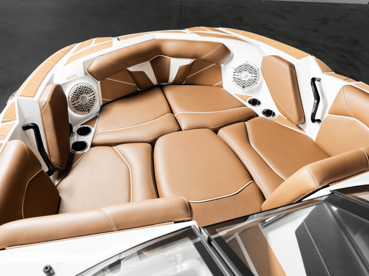 2025 Centurion Fe25 &#8211; All White