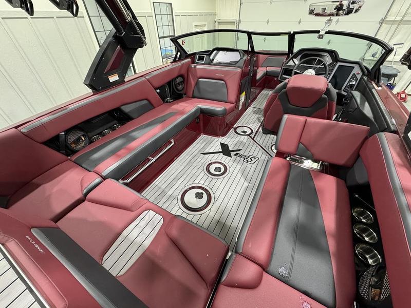 2023 MasterCraft XStar S