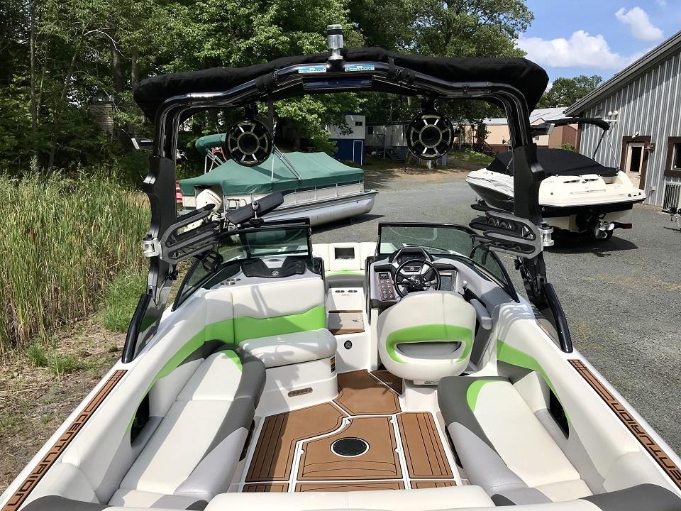 2015 CENTURION ENZO SV233