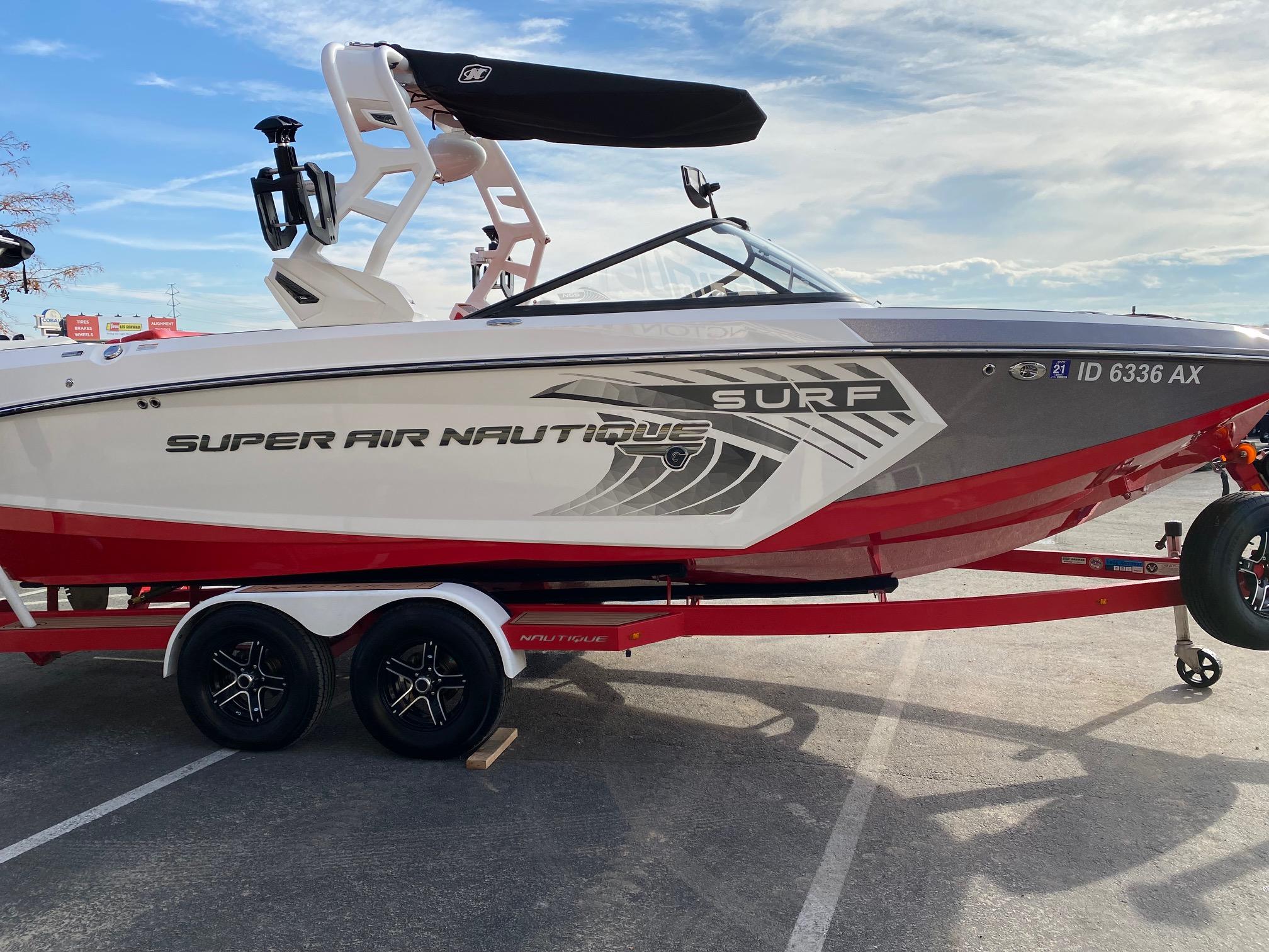2018 Nautique G23