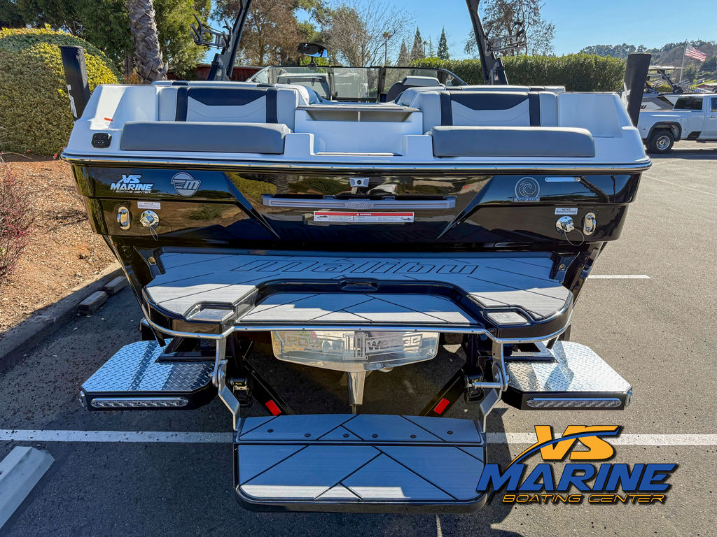 2025 Malibu Boats 23 LSV