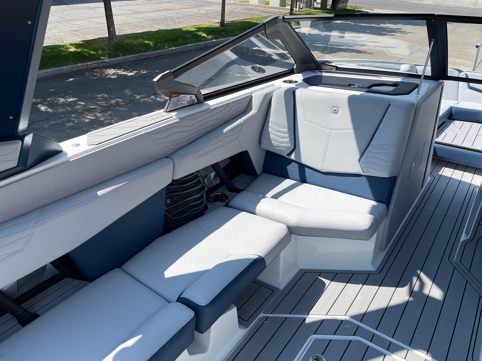2025 NAUTIQUE G25 W/ZZ8S SUPERCHARGED POWER PLANT