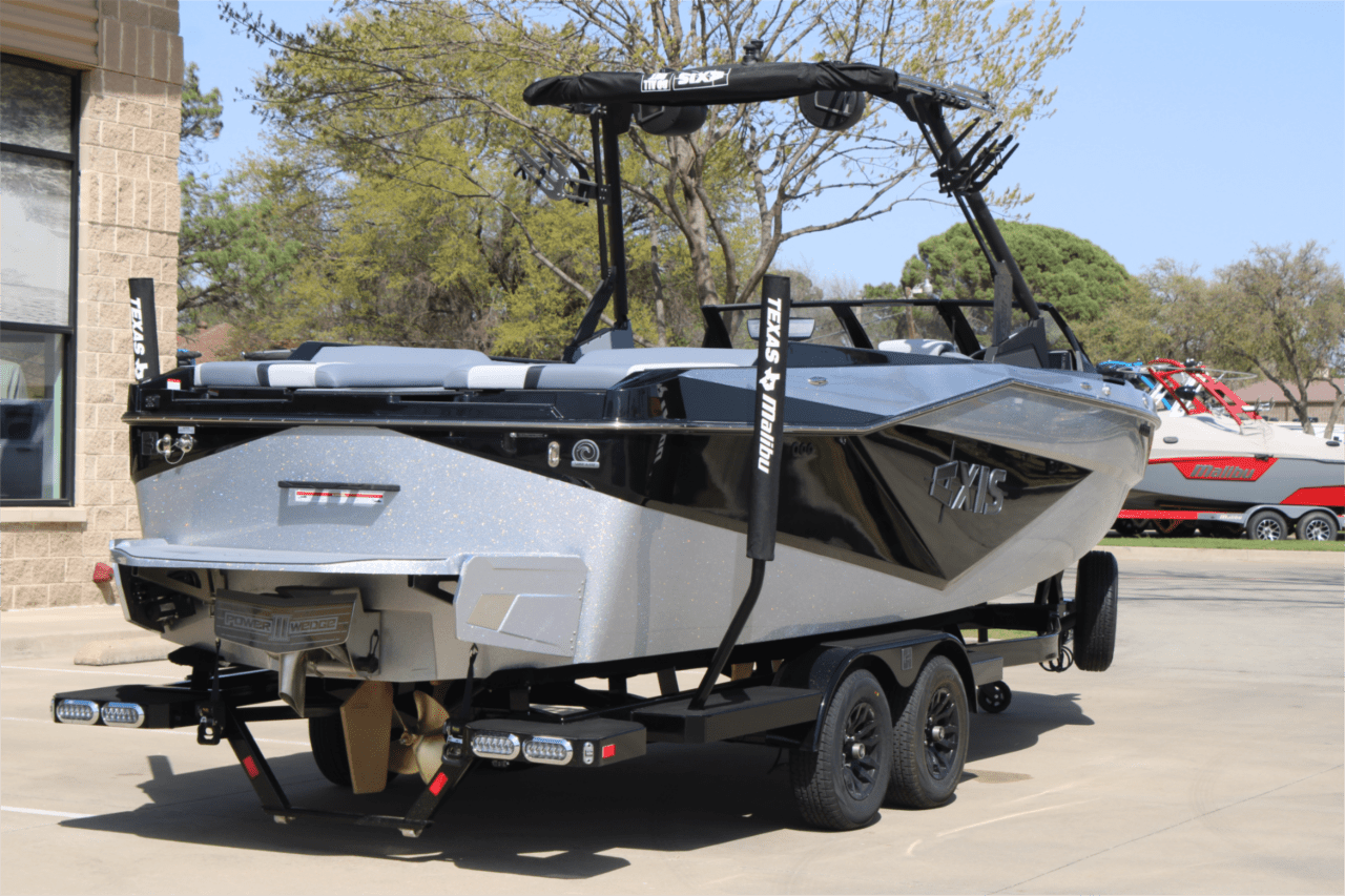 2025 Axis T250