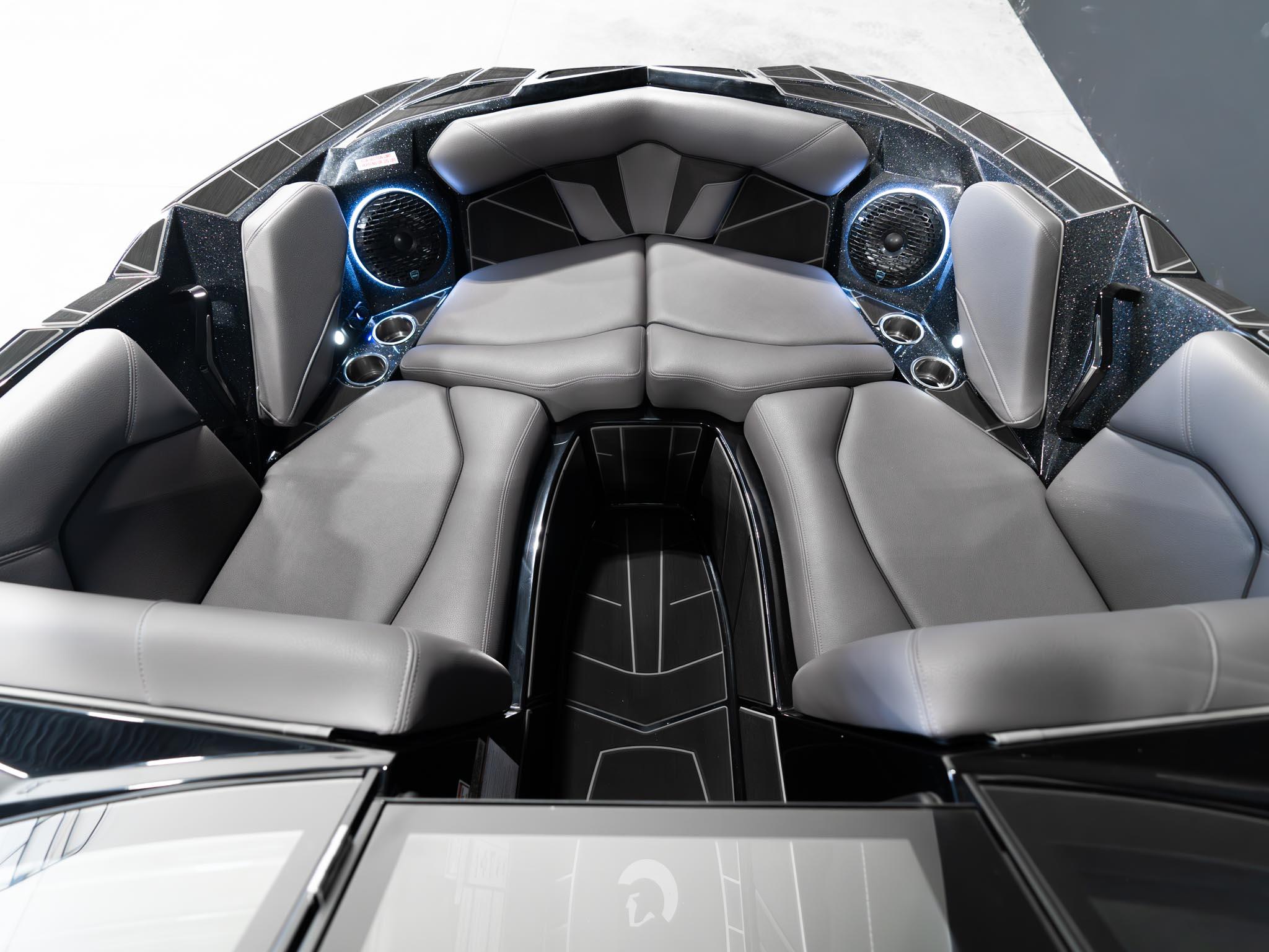 2025 Centurion Fe23 &#8211; Black / Black Flake