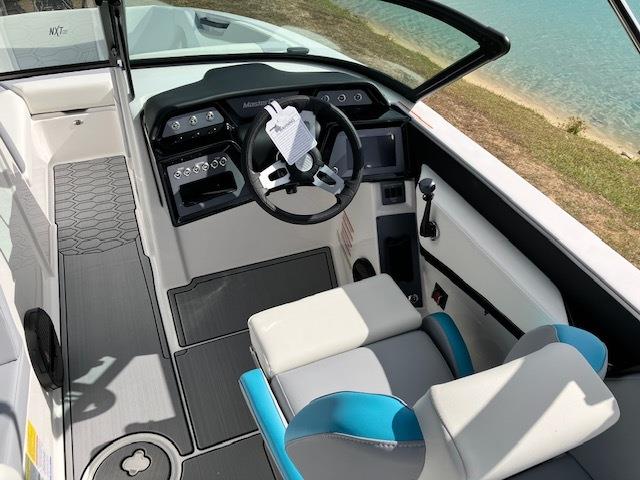 2024 MasterCraft NXT22