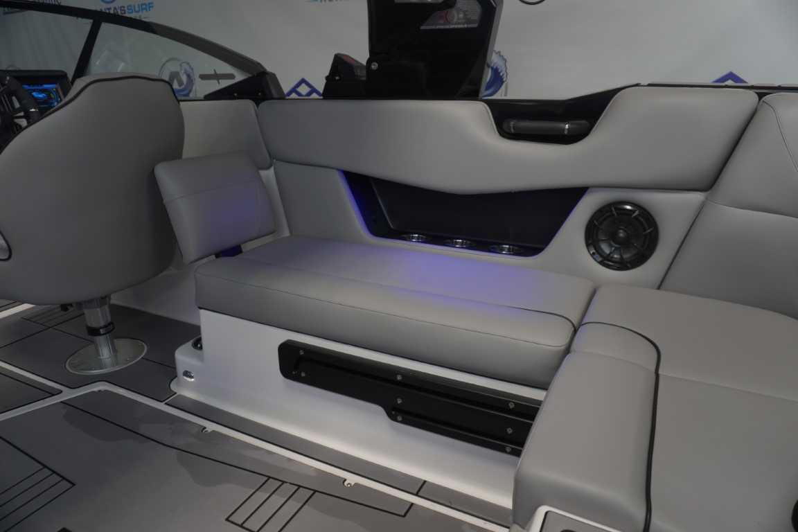2024 Moomba Max