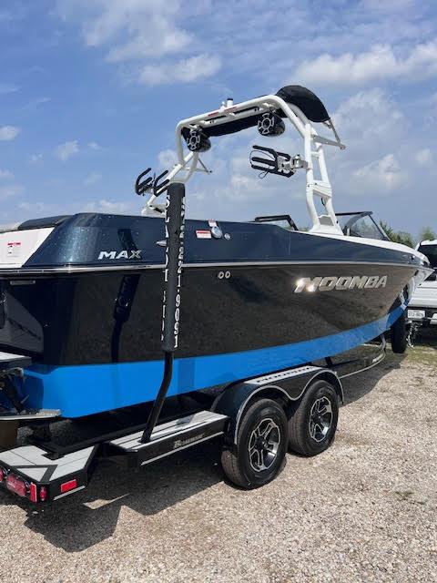 2021 Moomba Max Excellent Condition