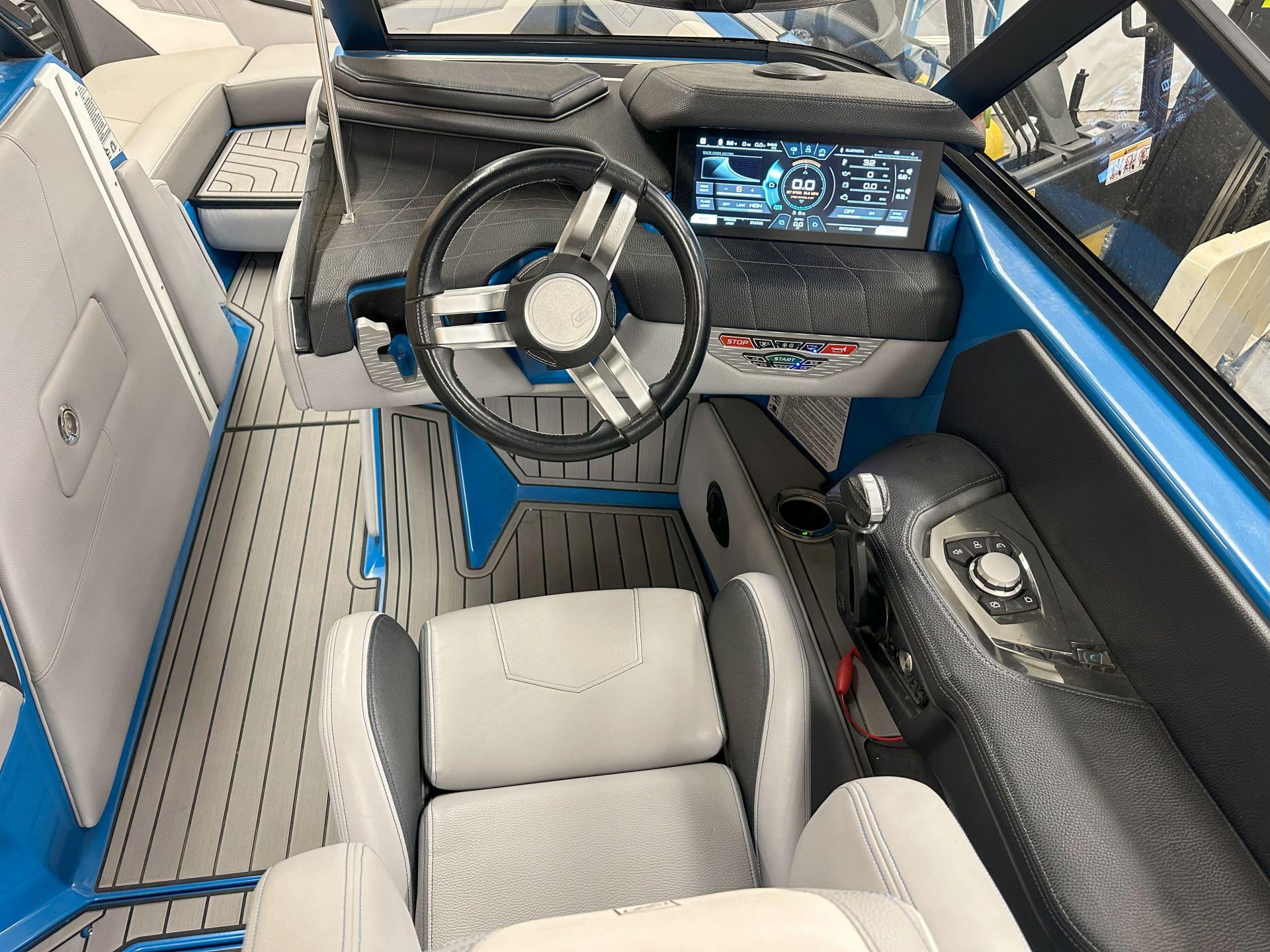 2021 Nautique G23