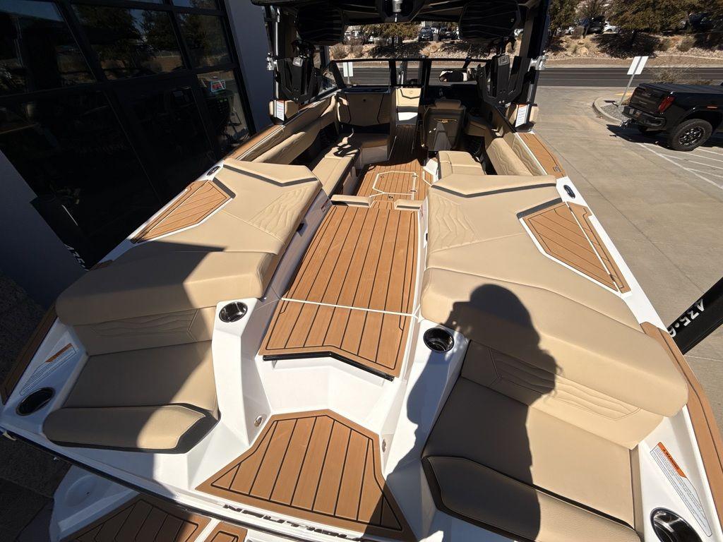 2025 Nautique G25 Centennial Edition