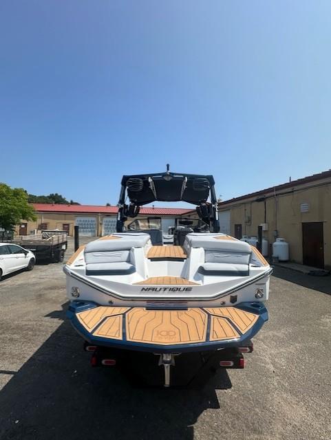 2025 Nautique g23