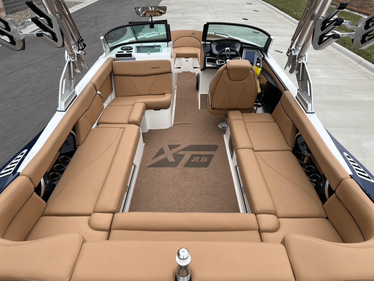 2022 MasterCraft XT25