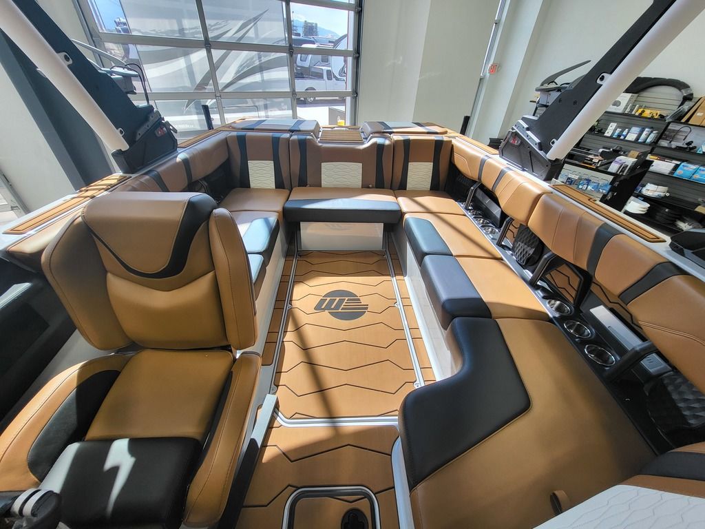 2024 Malibu Boats 23 MXZ