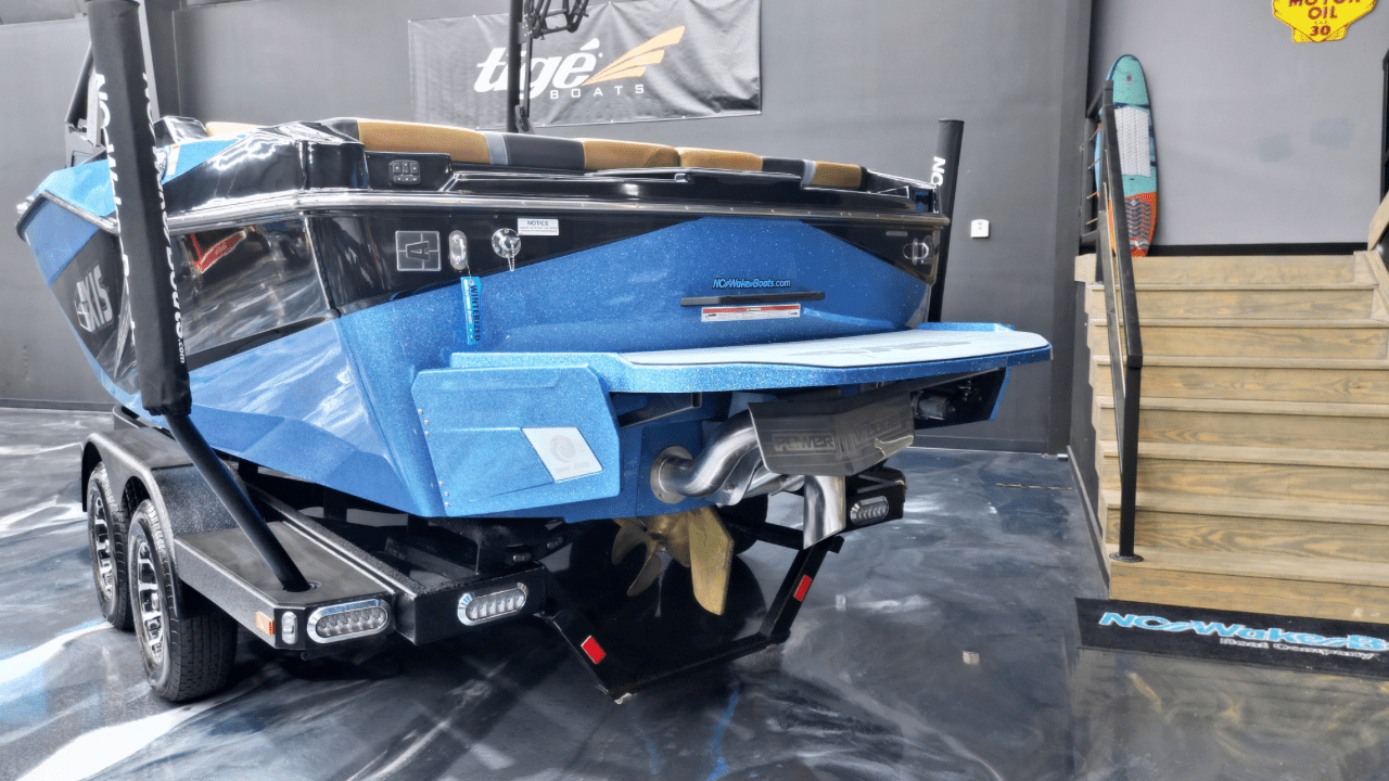 2024 Axis T220
