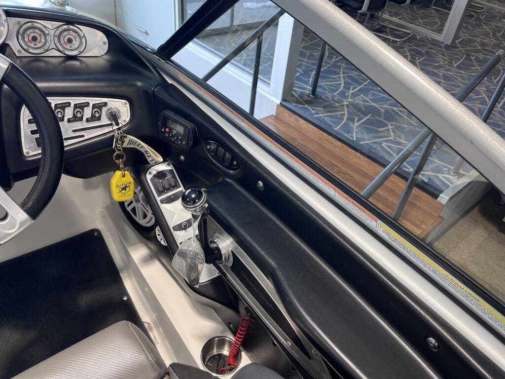 2011 MasterCraft X2