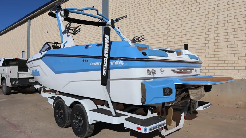 2025 MALIBU WAKESETTER 22 MXZ