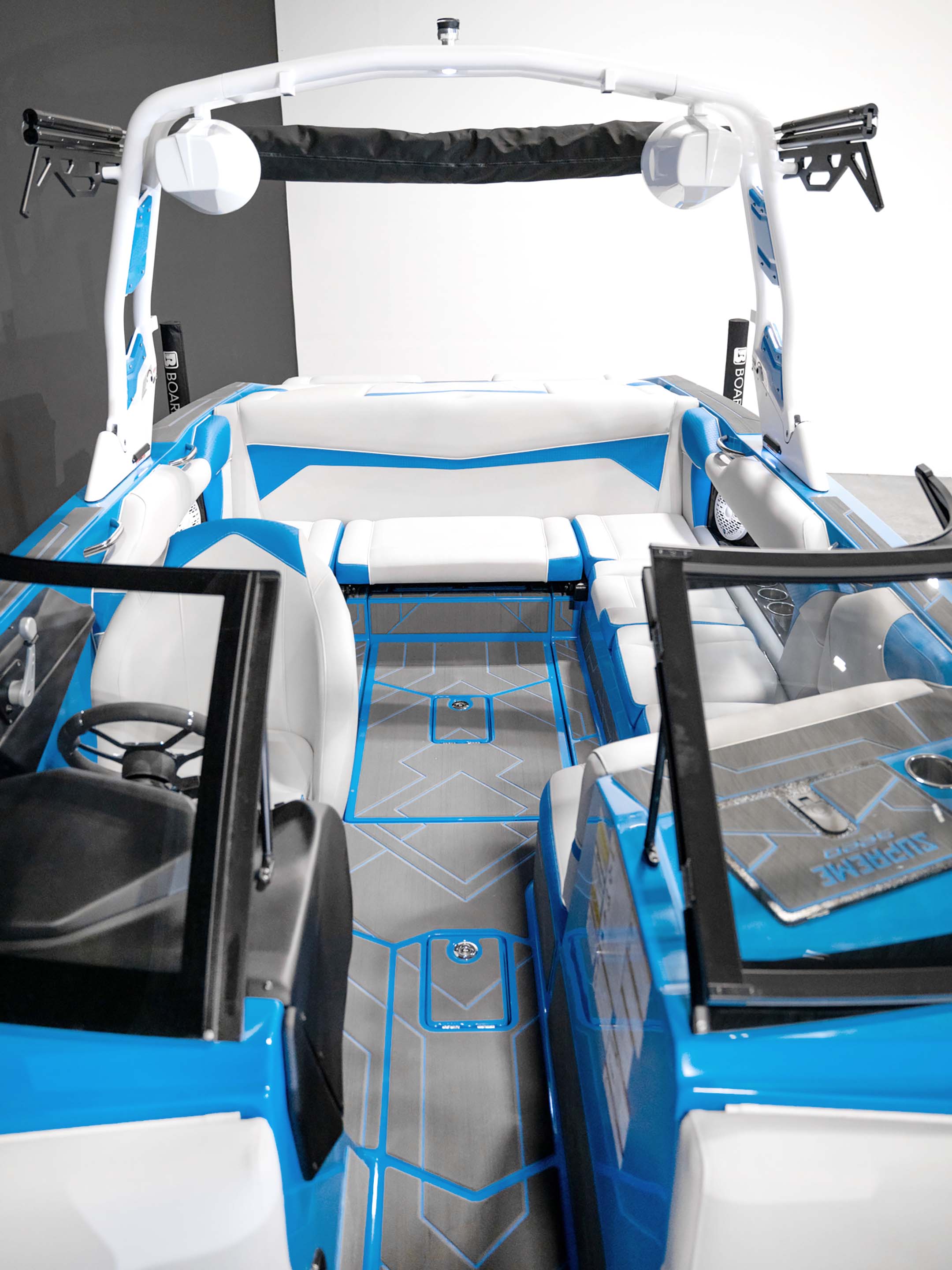2024 Supreme S220 &#8211; Silver Flake / Blue