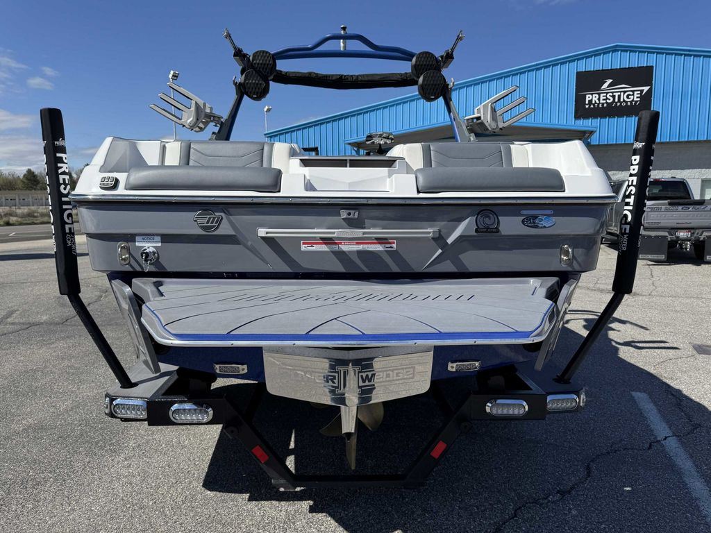 2024 Malibu Boats Wakesetter 23 LSV