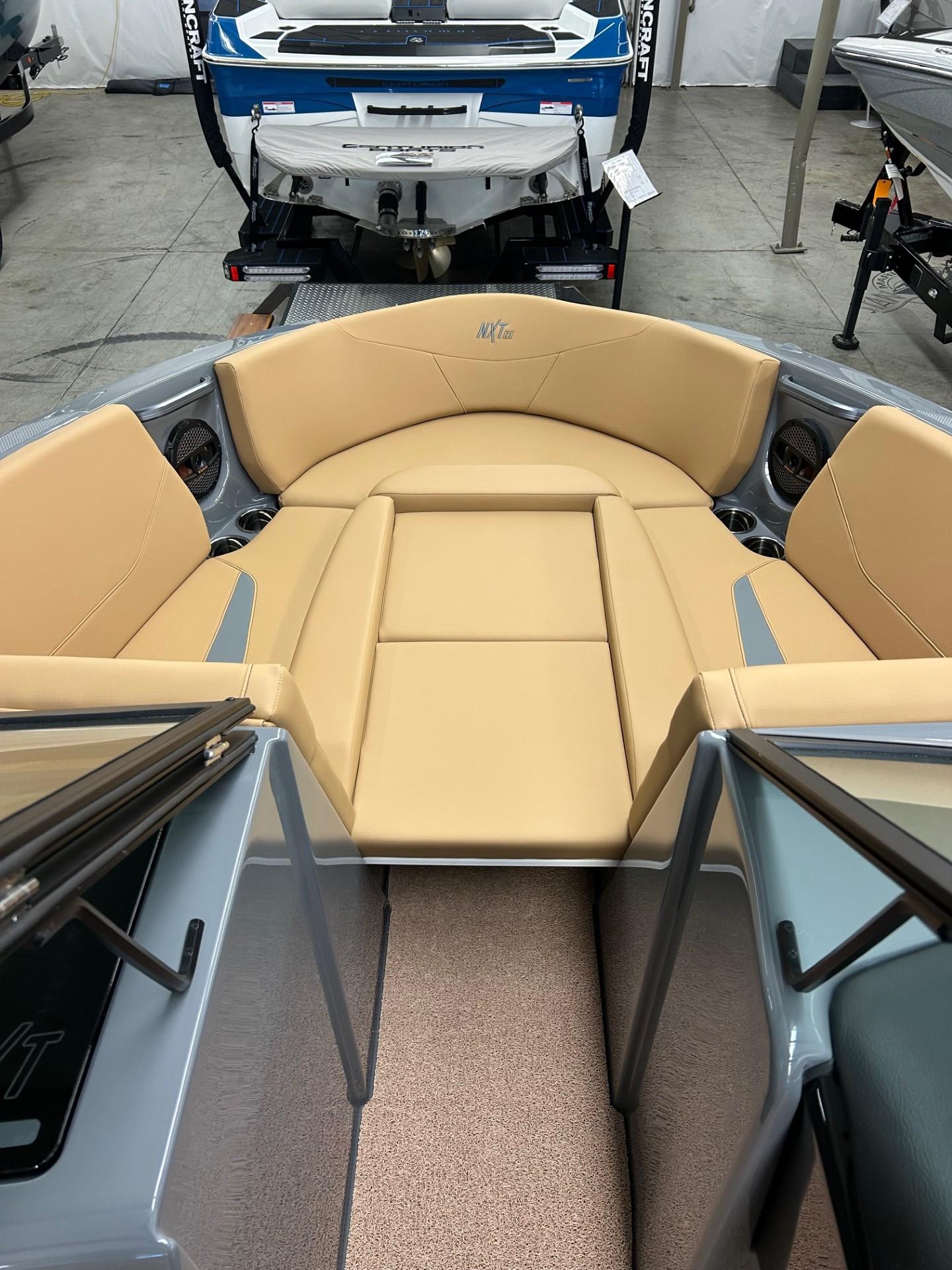 2025 MasterCraft NXT23
